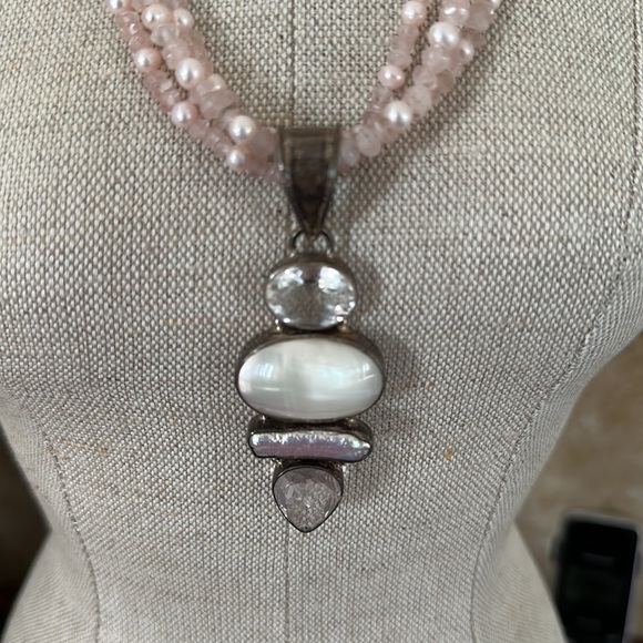 Necklace - Picture 2 of 3